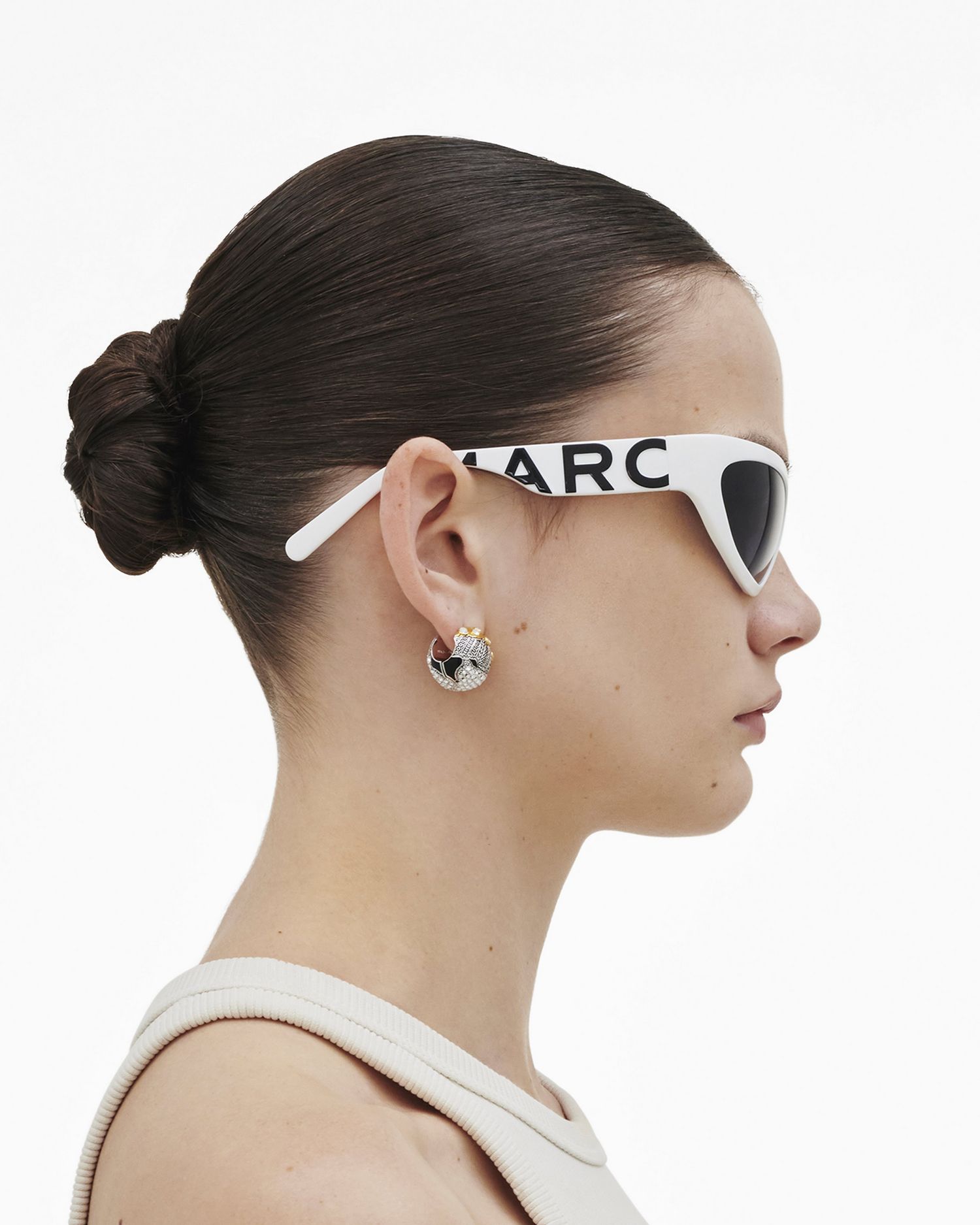 The Bold Logo Wrapped Sunglasses | Marc Jacobs Outlet