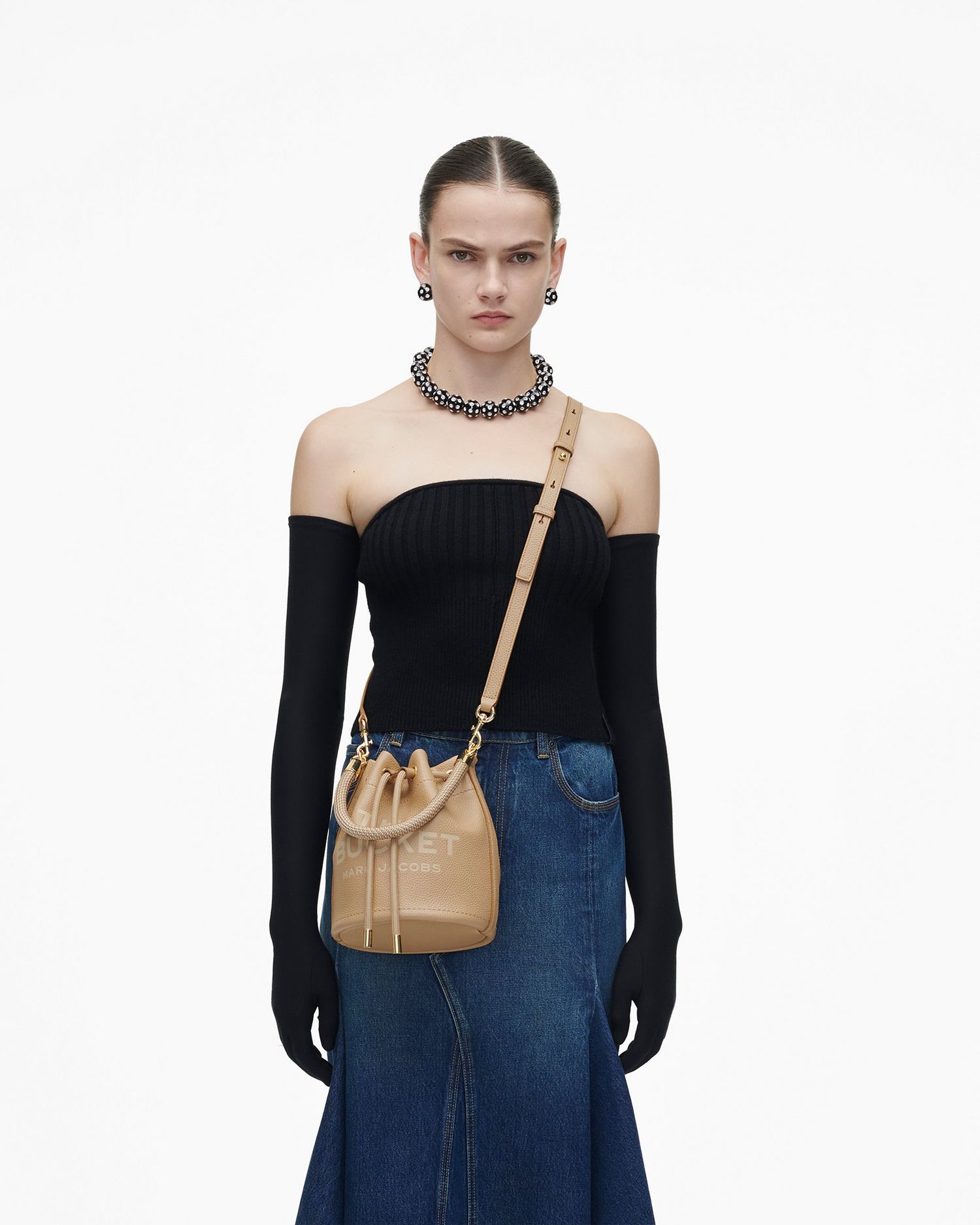 The Leather Bucket Bag | Marc Jacobs Outlet
