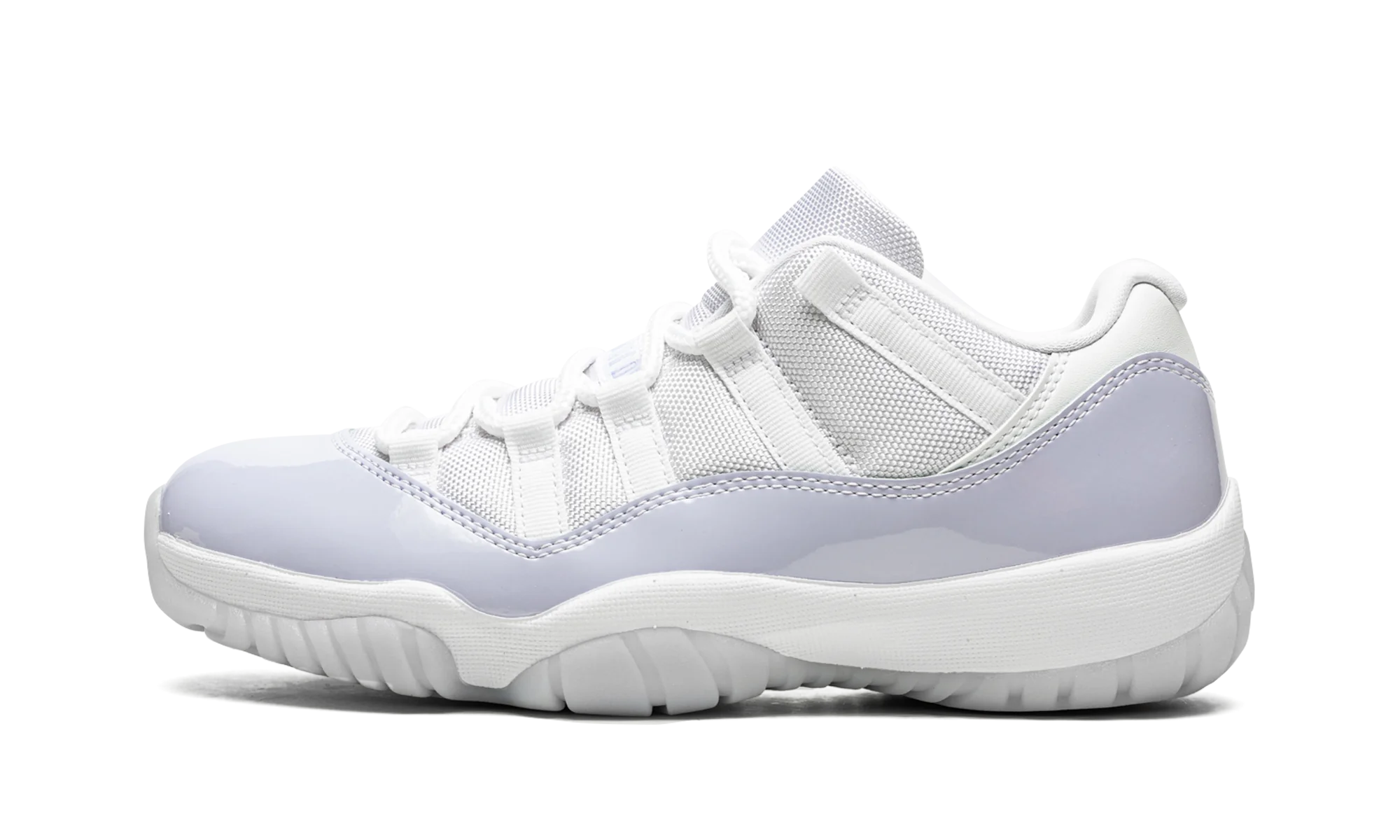 AIR JORDAN 11 LOW WMNS 
