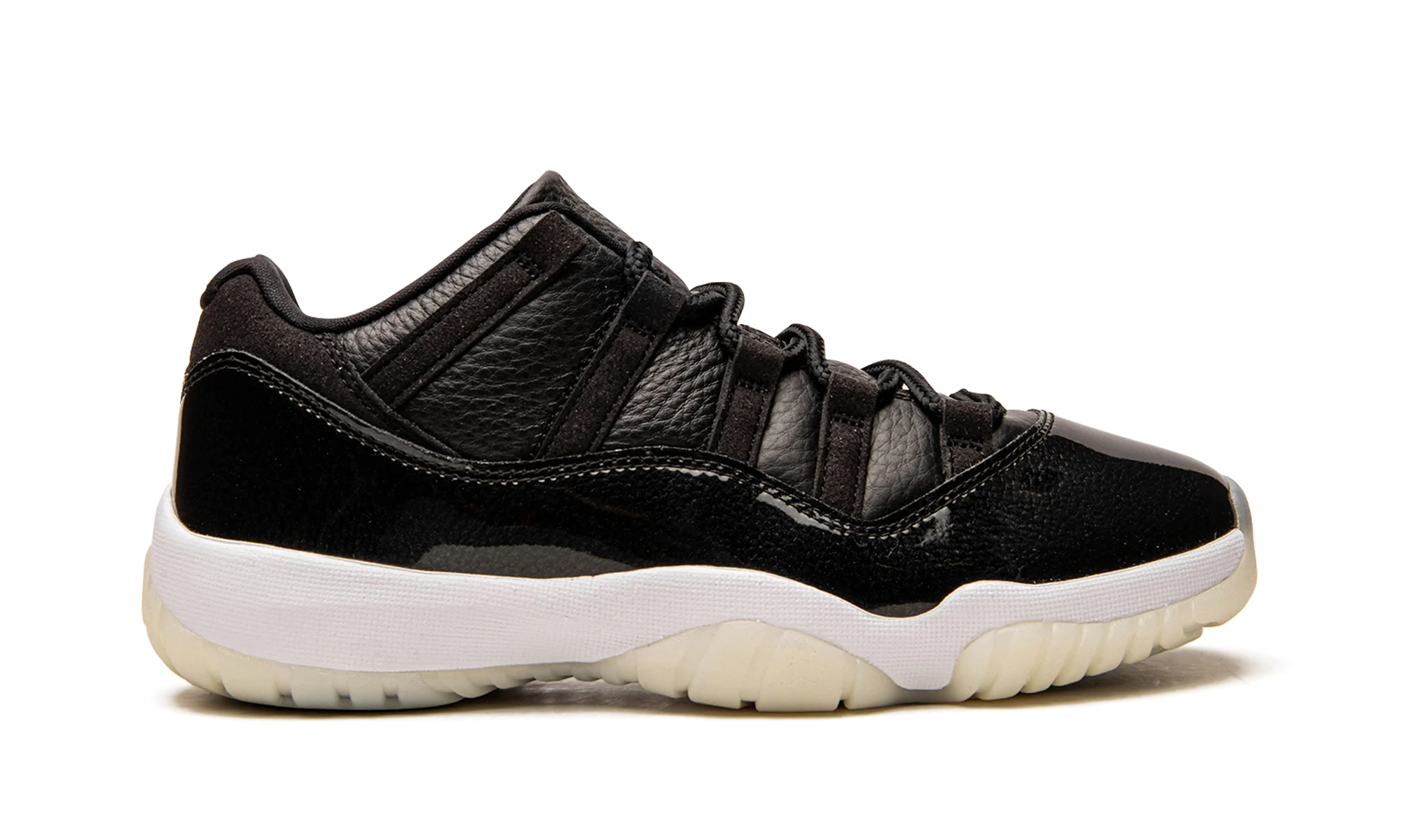 Air Jordan 11 Low 