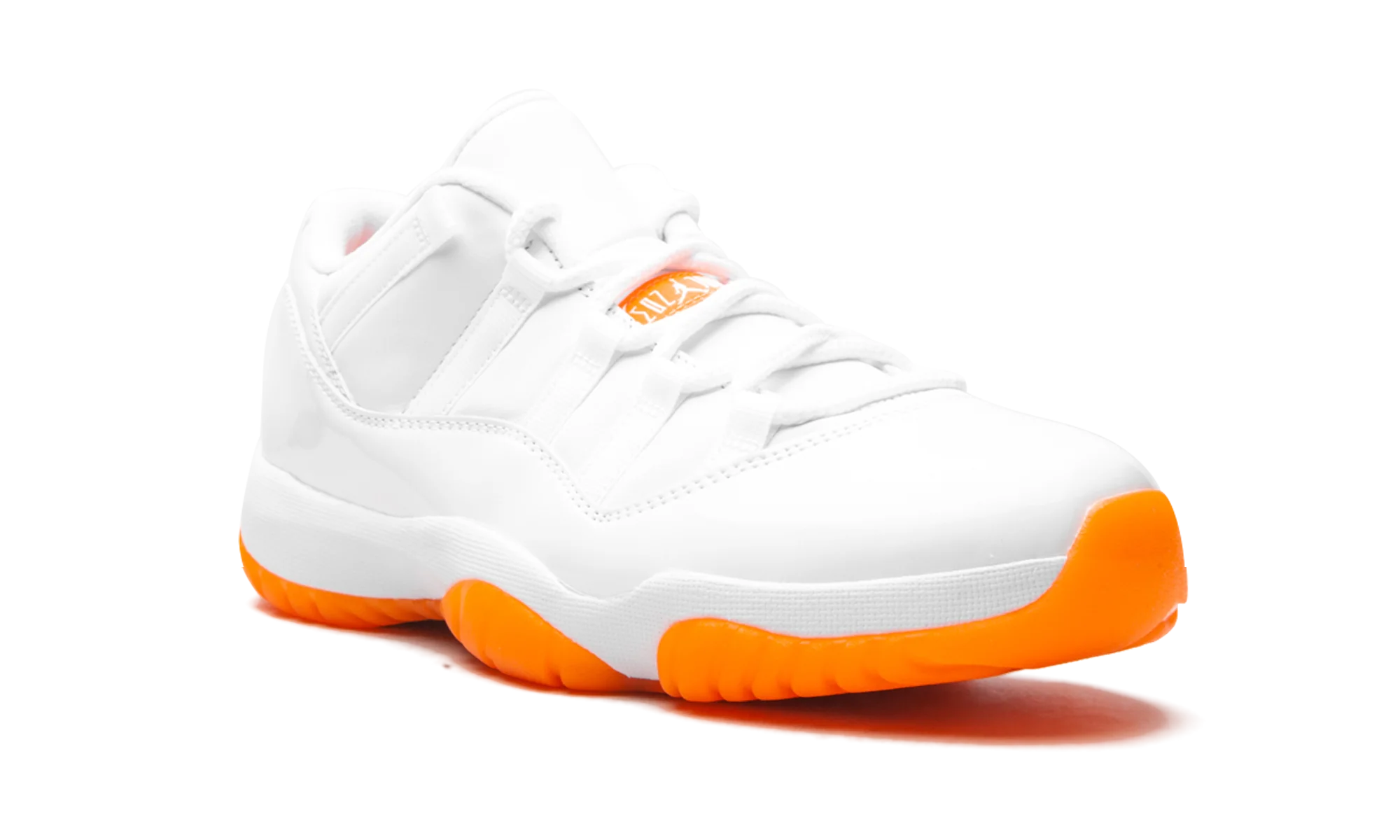 AIR JORDAN 11 LO WMNS 