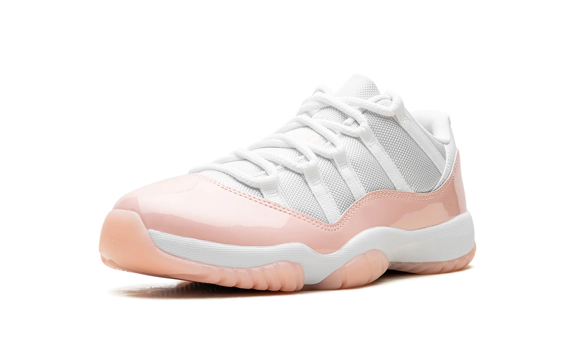 Air Jordan 11 Low WMNS 