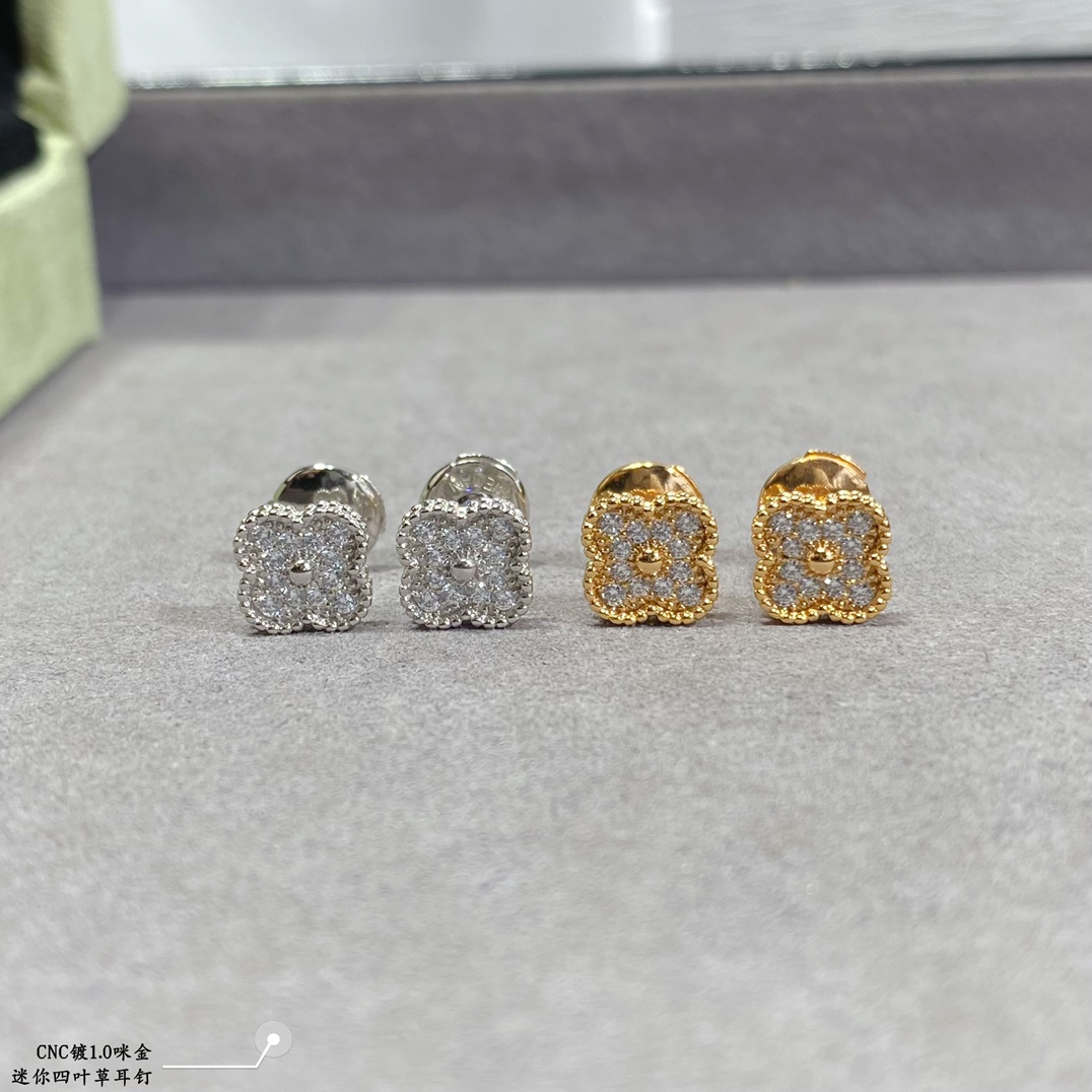 replica Van Cleef & Arpels Full Diamond Vintage Alhambra Earrings - H Lin Jewelry