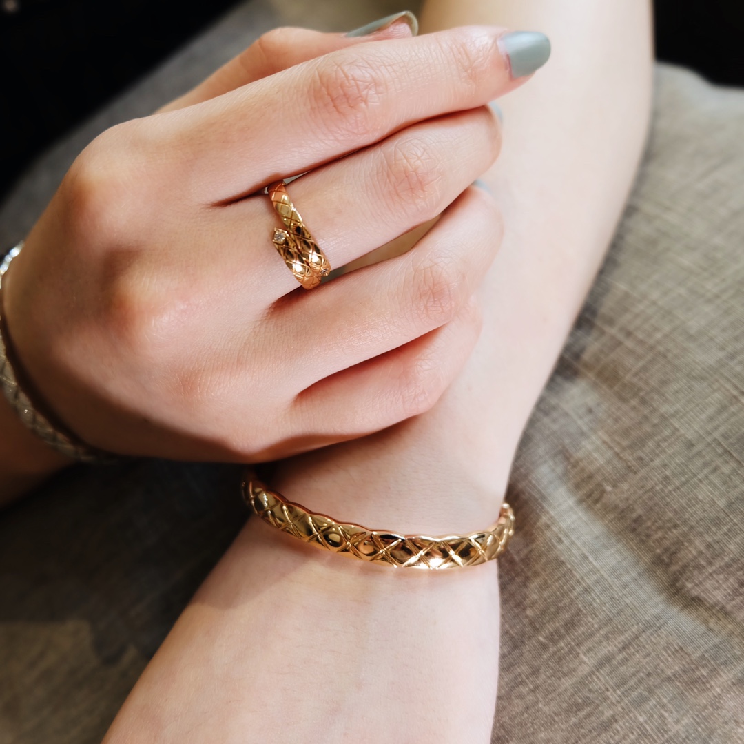 replica Chanel Coco Crush Toi et Moi Ring - Small Version - H Lin Jewelry