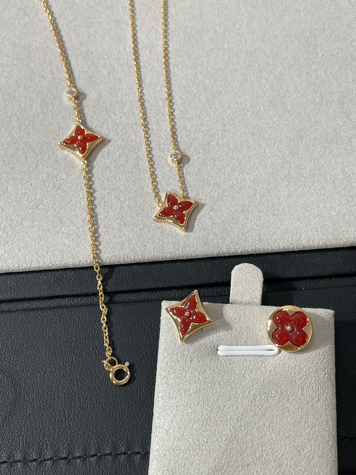 replica Louis Vuitton Red Sun Star Stud Earrings Bracelet Necklace - H Lin Jewelry
