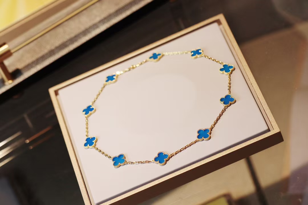 replica Van Cleef & Arpels Vintage Alhambra Necklace, 10 Motifs - H Lin Jewelry