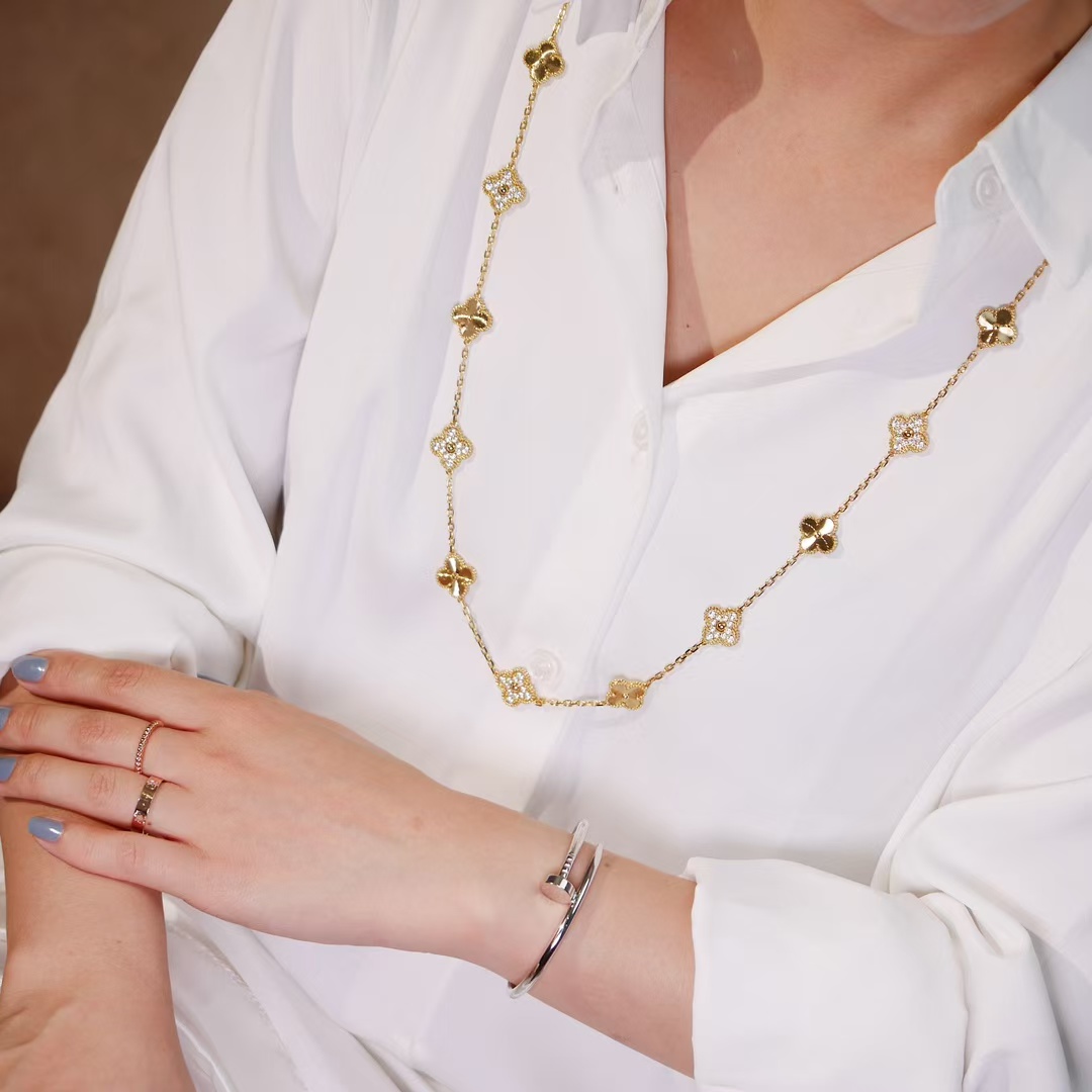 replica Van Cleef & Arpels Vintage Alhambra Long Necklace, 20 Motifs - H Lin Jewelry