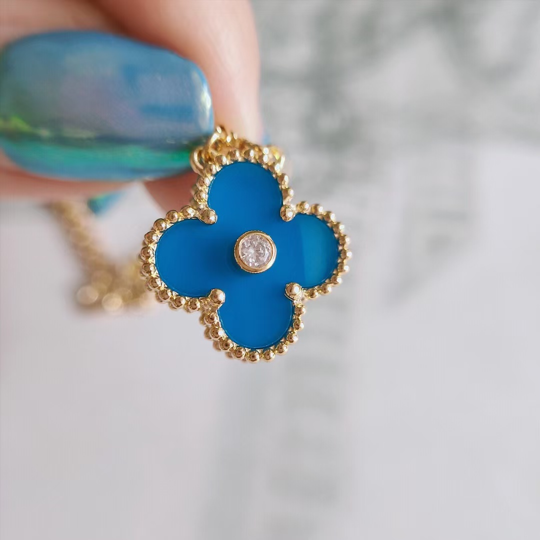 replica Van Cleef & Arpels Magic Alhambra Pendant Necklace - H Lin Jewelry