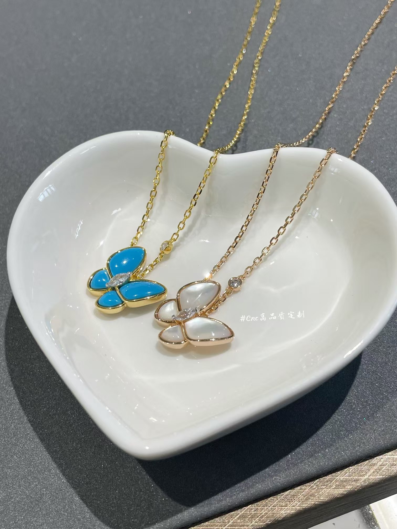 replica Van Cleef & Arpels Two Butterfly Pendant Necklace - H Lin Jewelry