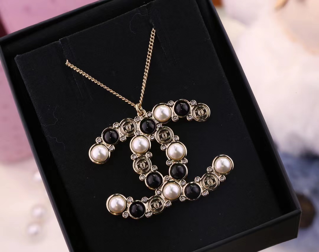 replica Chanel Big Double C Pendant Sweater Necklace - H Lin Jewelry