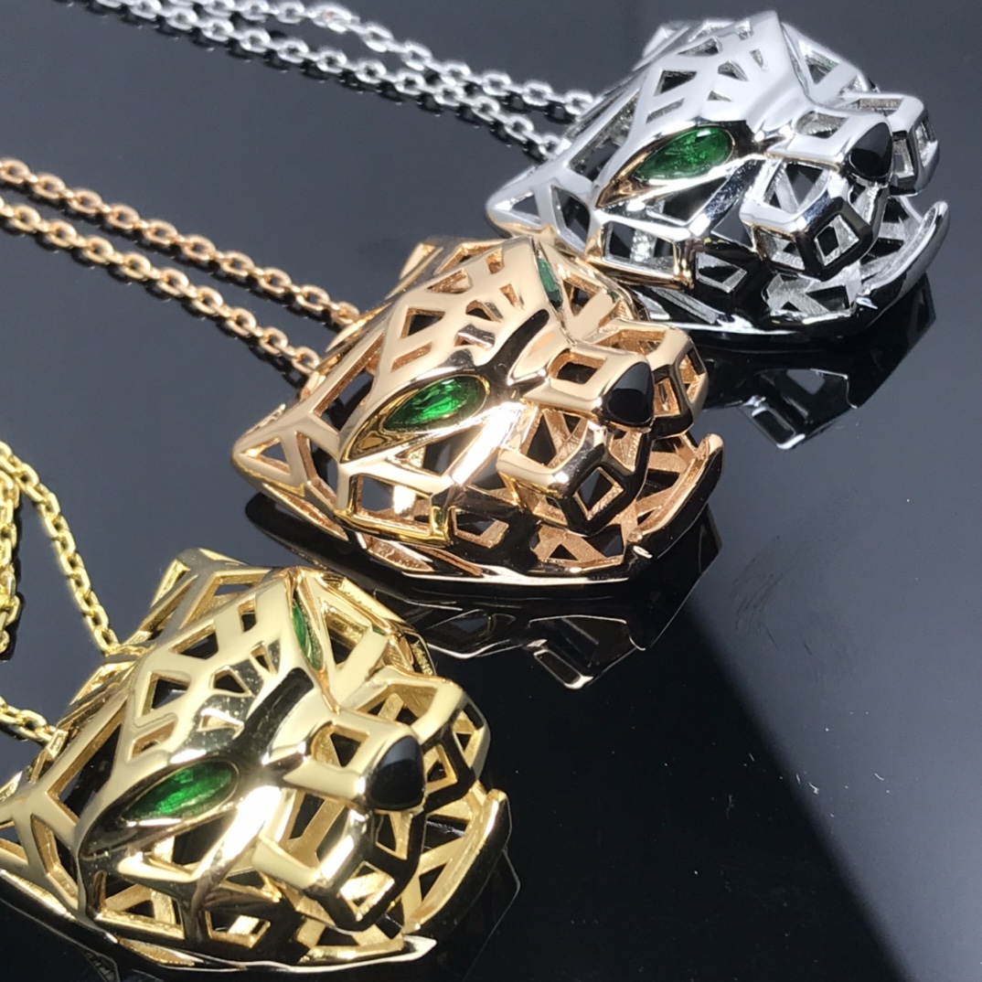 replica Cartier Leopard Panthère de Pendant Necklace - H Lin Jewelry