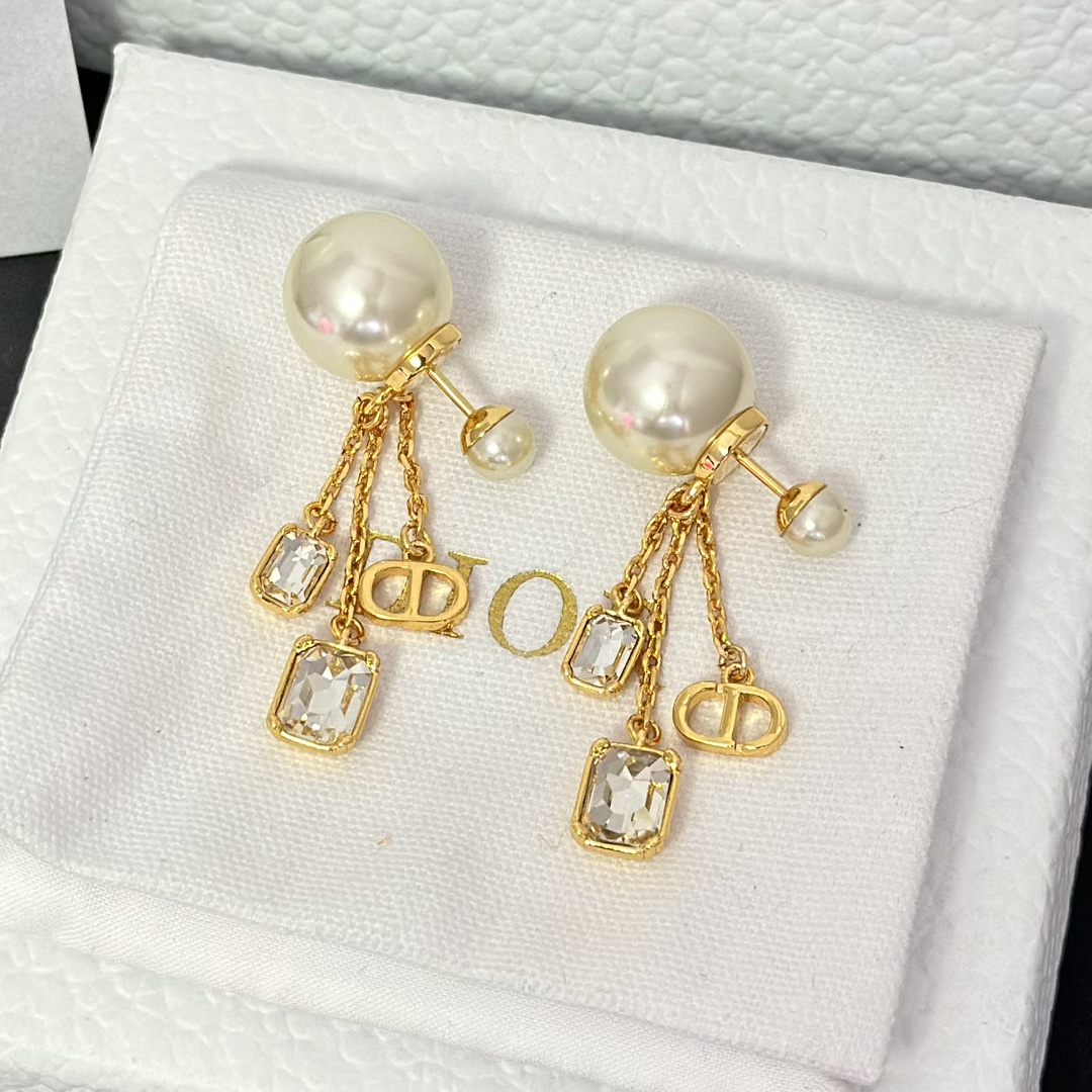 replica Dior Three Chain Tassel Pearl Earrings - H Lin Jewelry