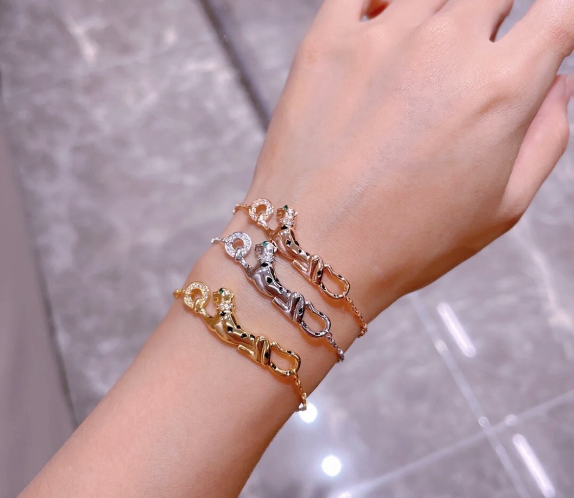 replica Cartier Leopard Panthere de Cartier Bracelet, on Chain, Diamonds - H Lin Jewelry