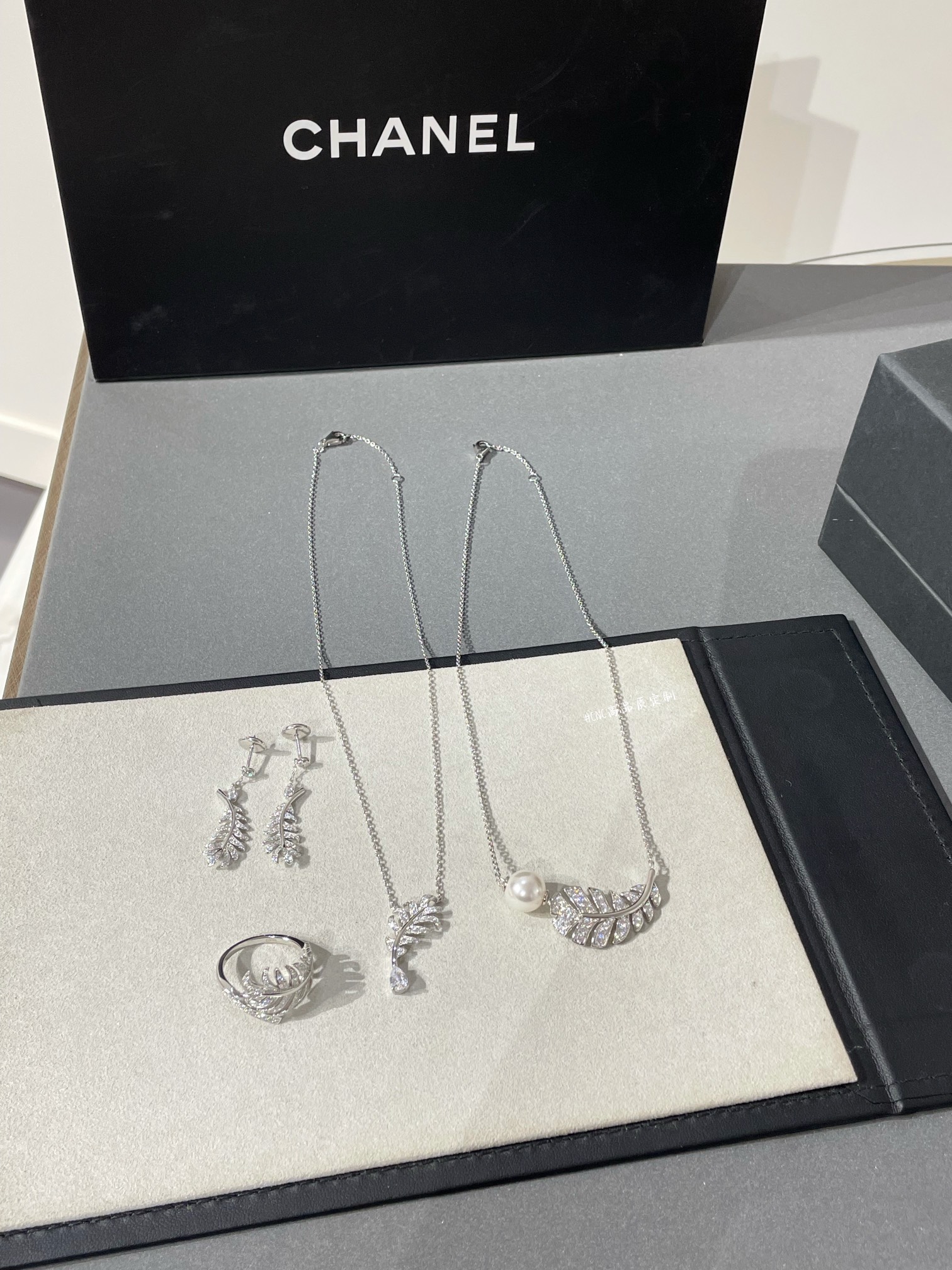 replica Chanel Diamond Feather Plume De Ring Earrings Necklaces - H Lin Jewelry