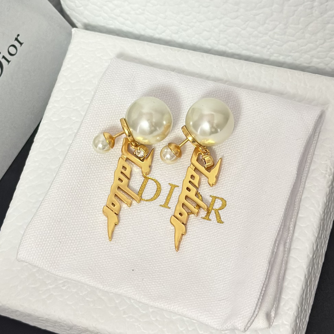 replica Dior Tassel JADIOR Pearl Earrings - H Lin Jewelry