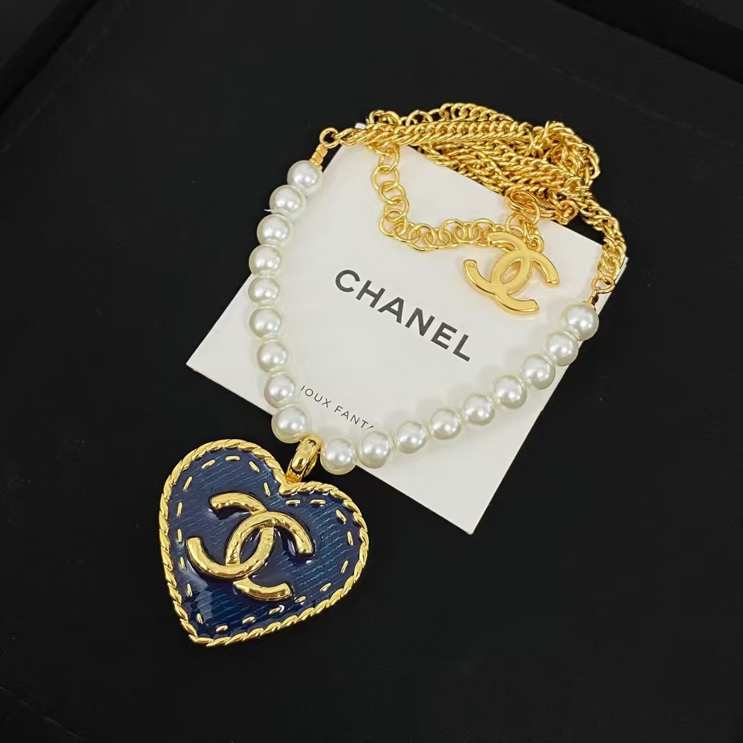 replica Chanel Denim Heart Double C Pendant Pearl Necklace - H Lin Jewelry