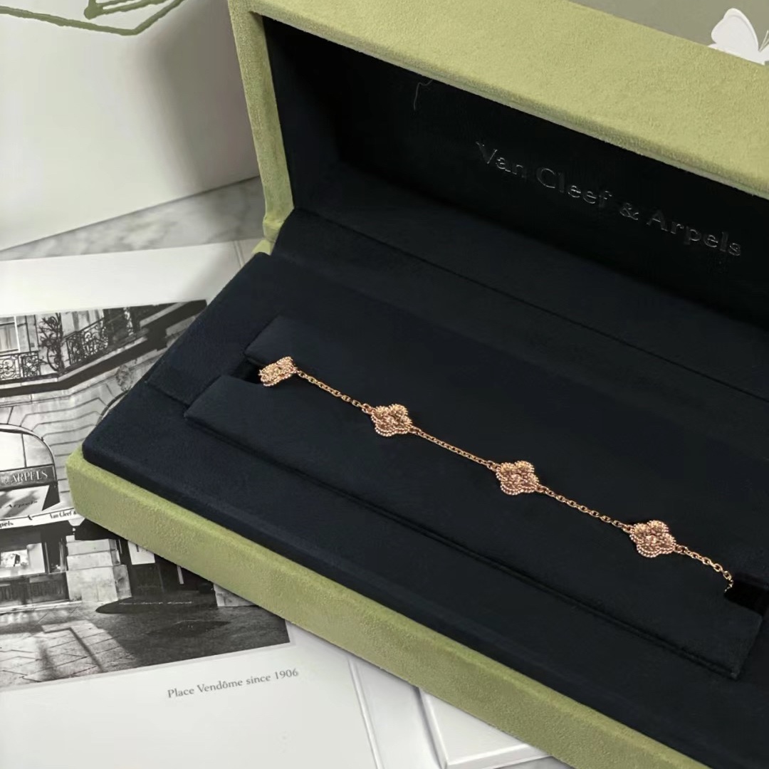 replica Van Cleef & Arpels Vintage Alhambra Bracelet, 6 Motifs, Rose Gold,No Diamond - H Lin Jewelry