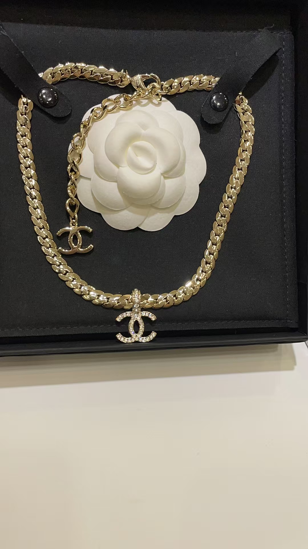 replica Chanel Chunky Flat Cuban Chain Necklace - H Lin Jewelry