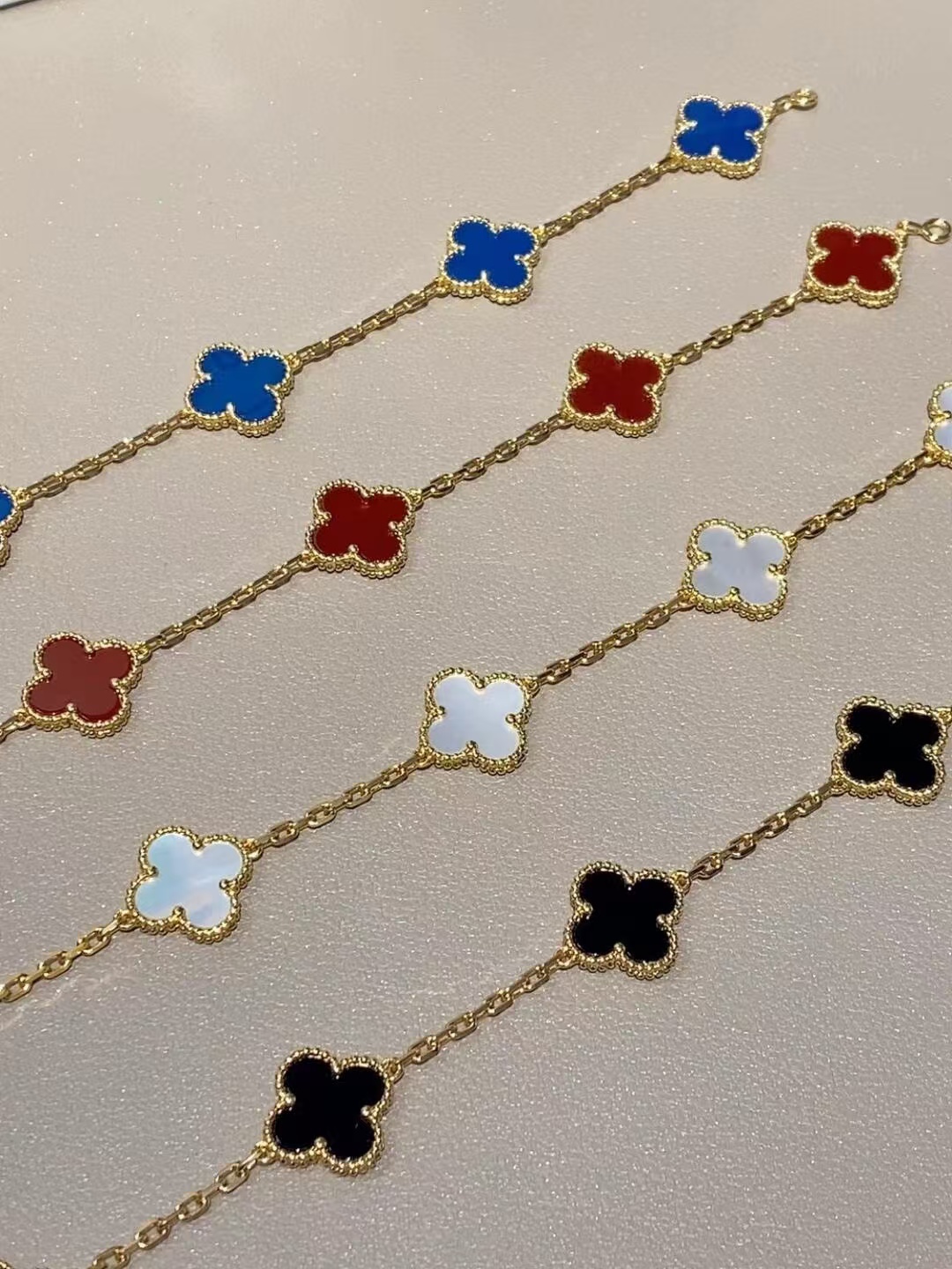 replica Van Cleef & Arpels Vintage Alhambra Bracelet 5 Motifs - H Lin Jewelry