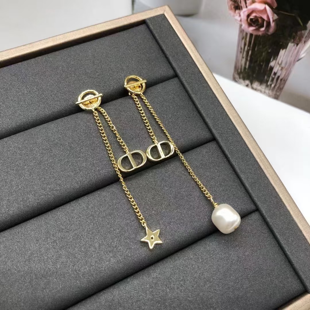 replica Dior Asymmetric Star Pearl Dangle Long Earrings - H Lin Jewelry