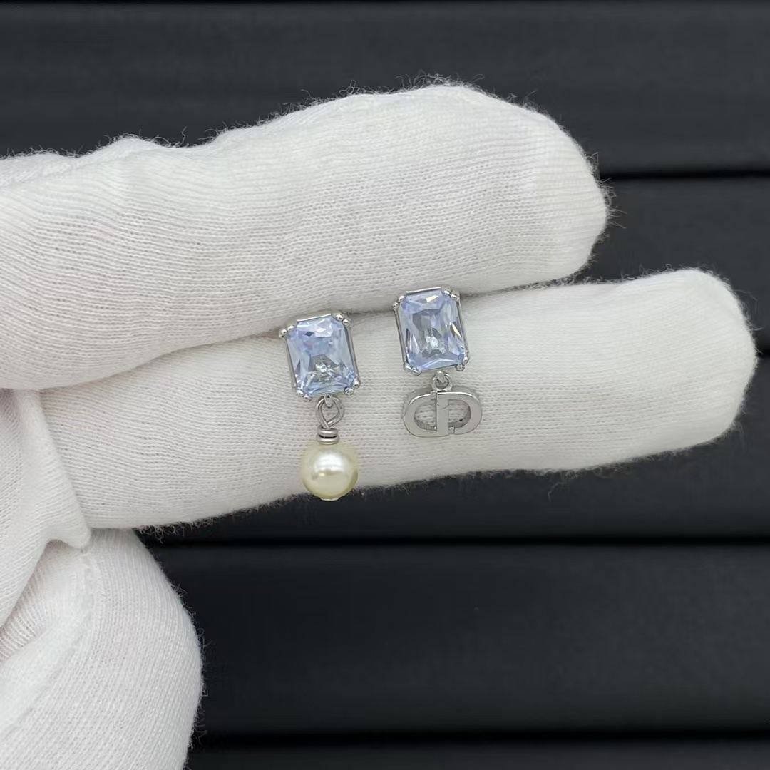 replica Dior Asymmetric Charms Drop Earrings - H Lin Jewelry