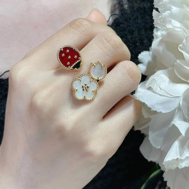 replica Van Cleef & Arpels Lucky Spring Flower and Ladybug Between Finger Ring - H Lin Jewelry