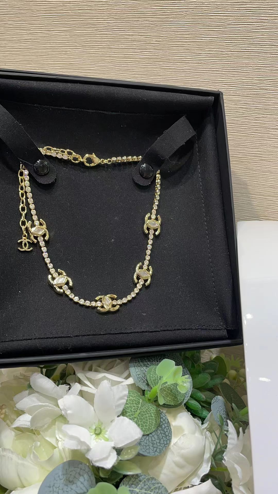 replica Chanel Jennie Celebrity Style Choker Necklace - H Lin Jewelry