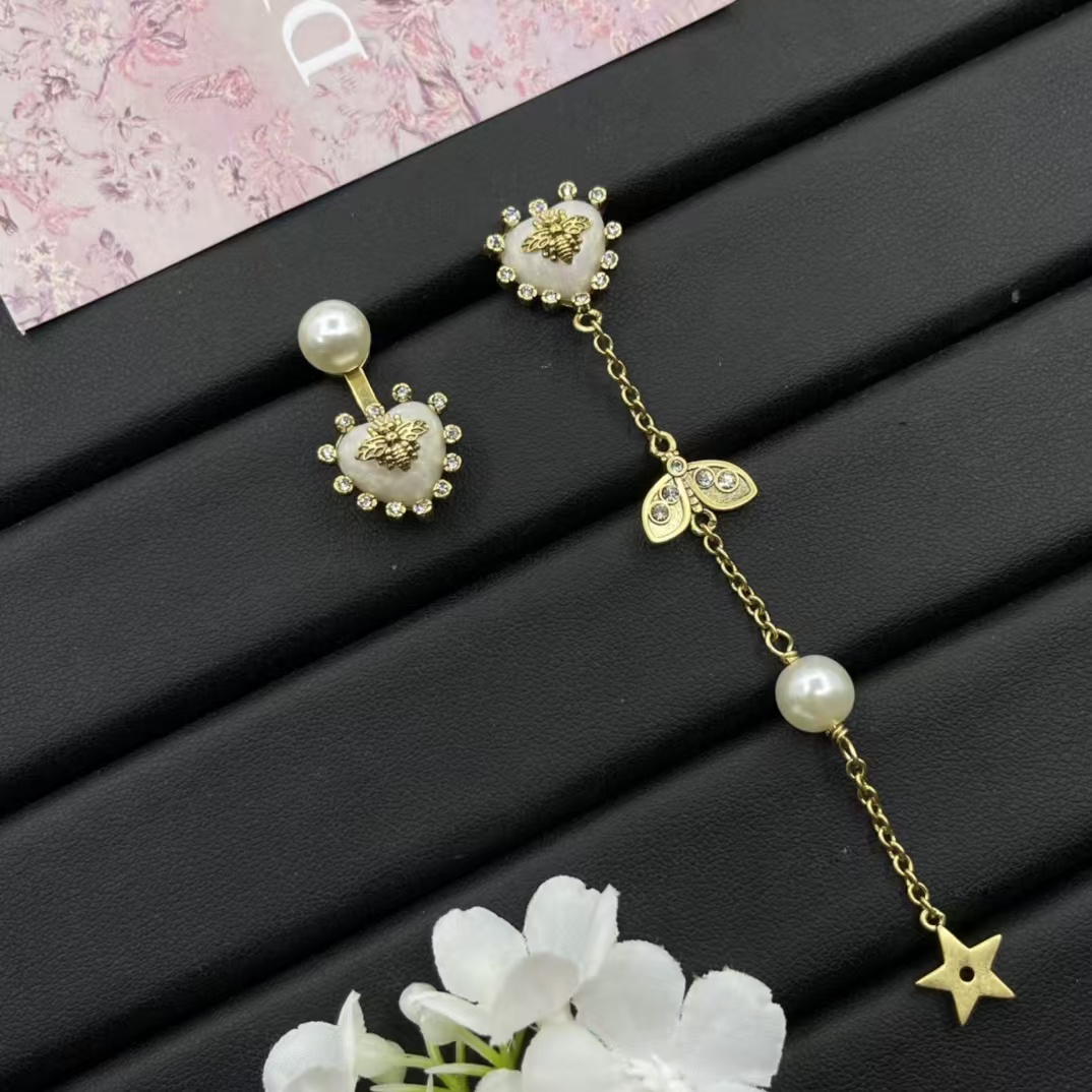 replica Dior Asymmetric Bee Heart Stud Long Drop Star Earrings - H Lin Jewelry