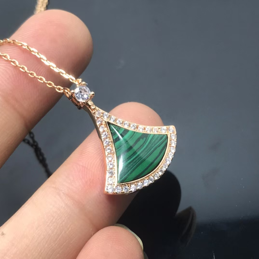 replica Bvlgari Divas' Dream Necklace - H Lin Jewelry