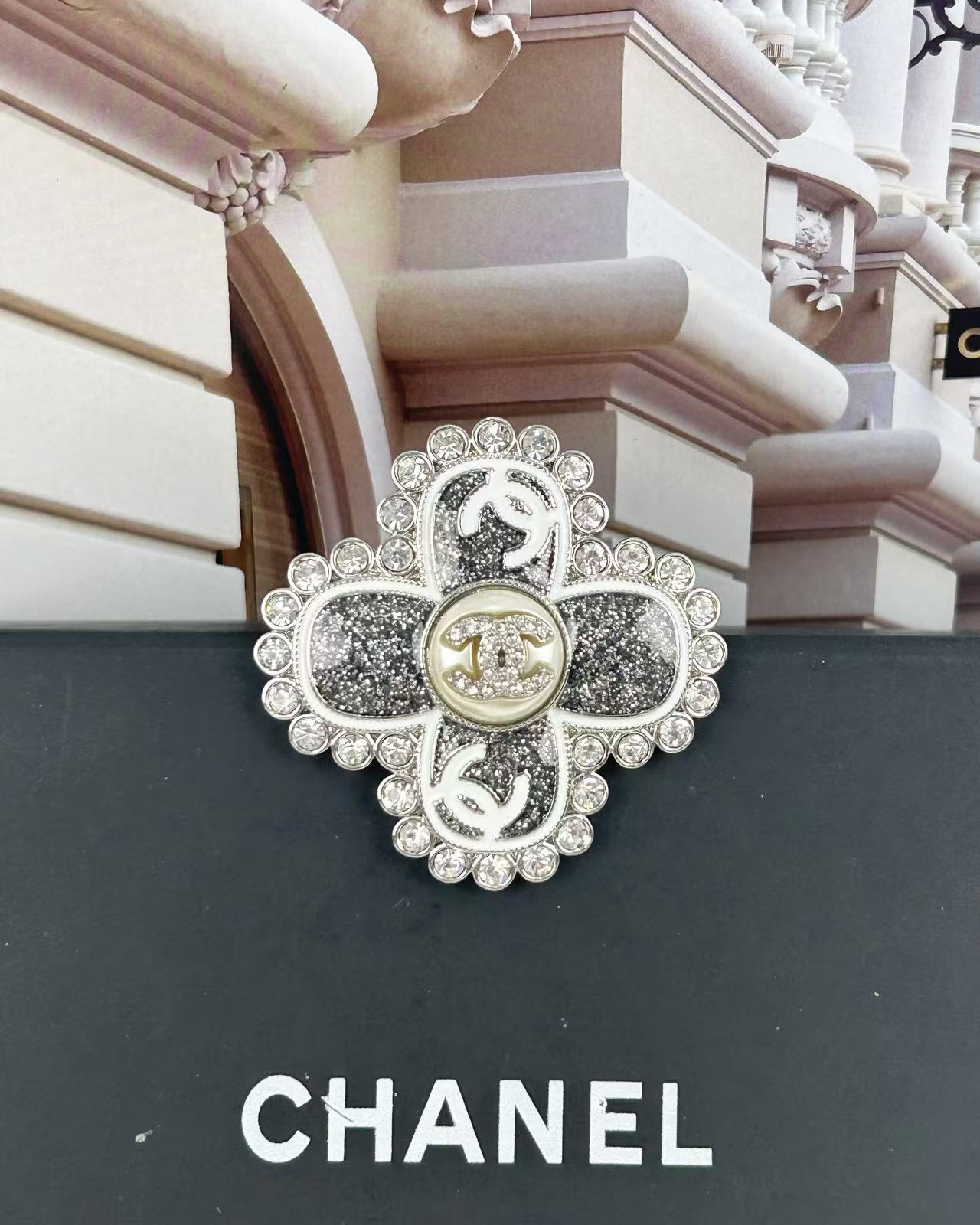 replica Chanel Clover Brooch - H Lin Jewelry
