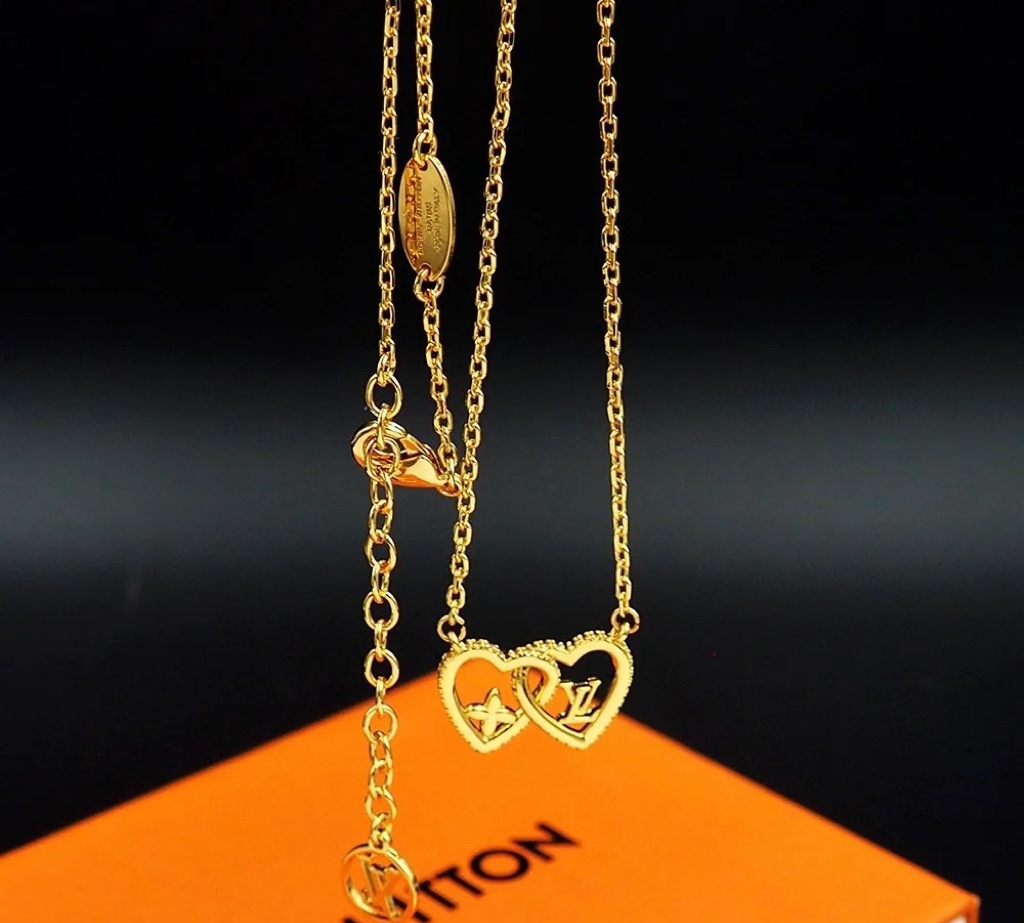 replica Louis Vuitton Double Interlocking Hearts Necklace - H Lin Jewelry