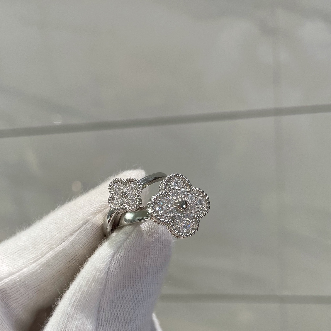 replica Van Cleef & Arpels Full Diamond Mini & Medium Vintage Alhambra Ring - H Lin Jewelry