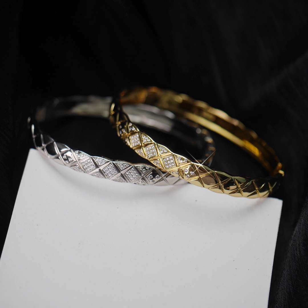 replica Chanel Diamond Coco Crush Bangle Bracelet - Wide Version - H Lin Jewelry