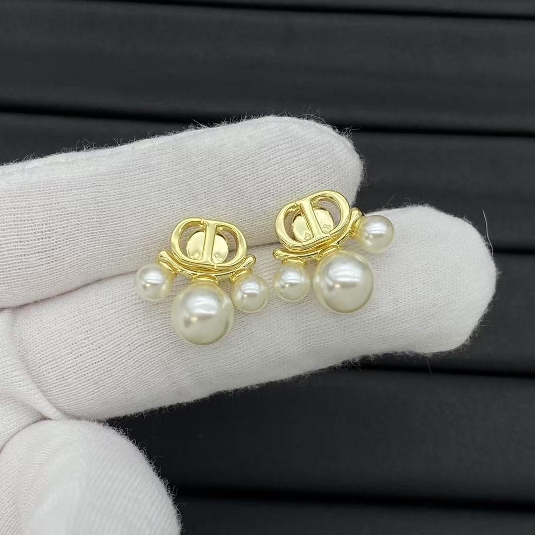 replica Dior CD with Three Pearls Earrings - H Lin Jewelry