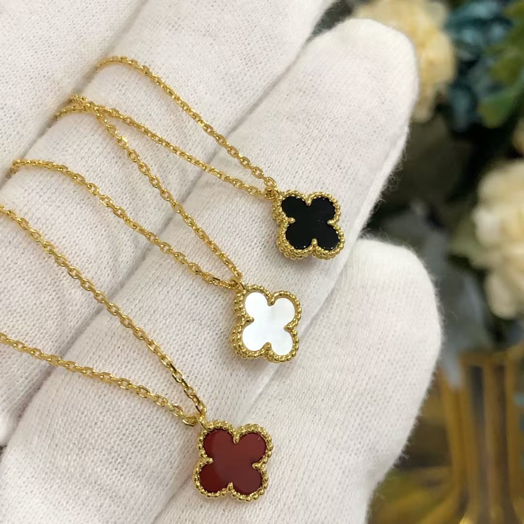 replica Van Cleef & Arpels Sweet Alhambra Pendant Necklace - Mini - H Lin Jewelry
