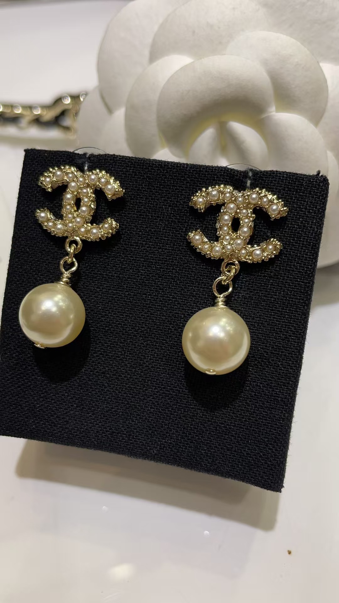 replica Chanel Double C with Pearl Drop Earrings - H Lin Jewelry