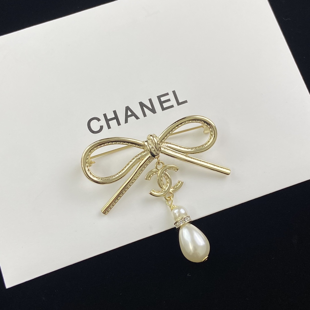 replica Chanel Bow CC Teardrop Pearl Brooch - H Lin Jewelry