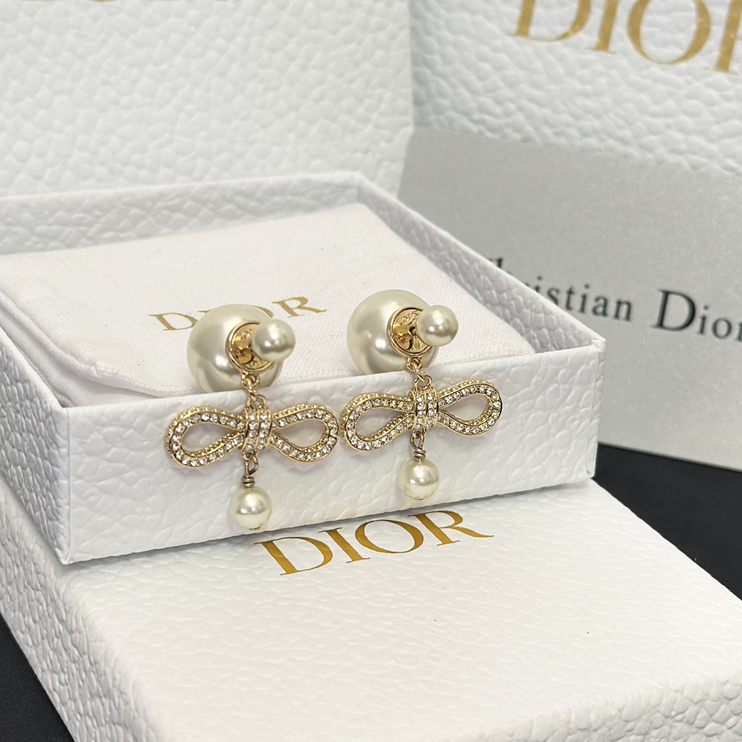 replica Dior Bow Pearl Earrings - H Lin Jewelry