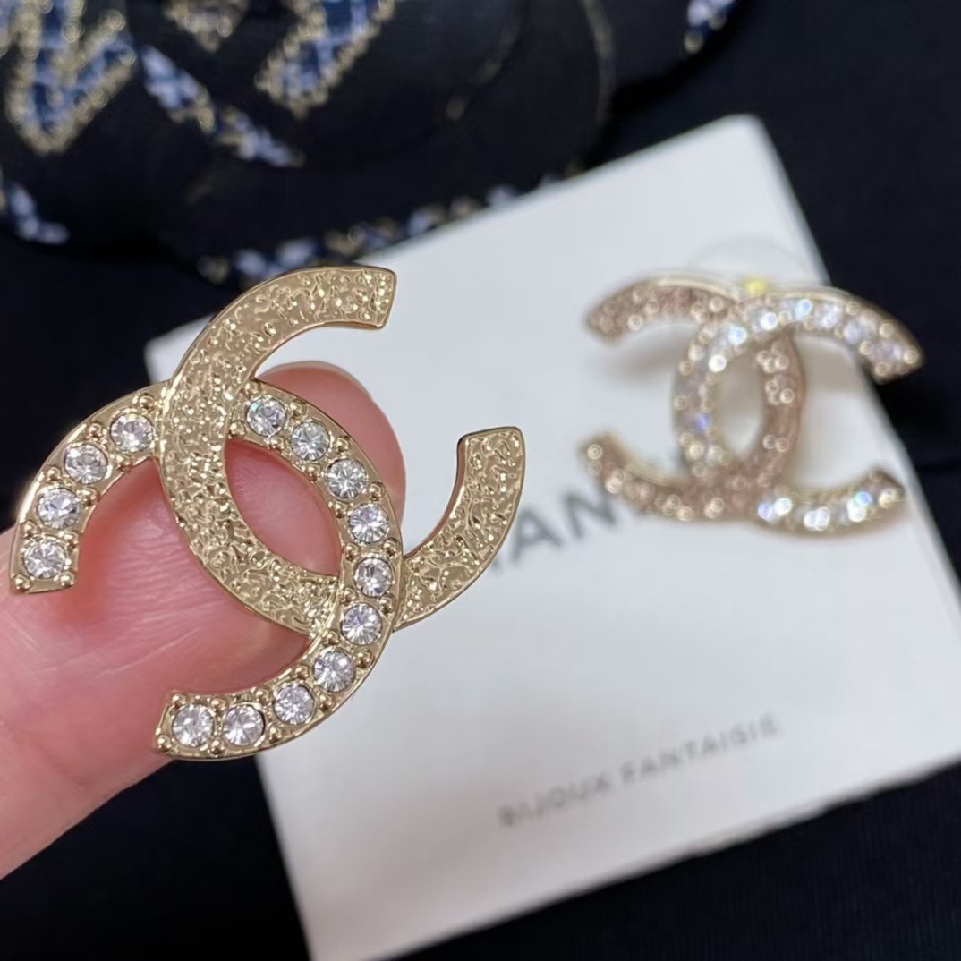 replica Chanel Single C Paved Diamond Earrings - H Lin Jewelry