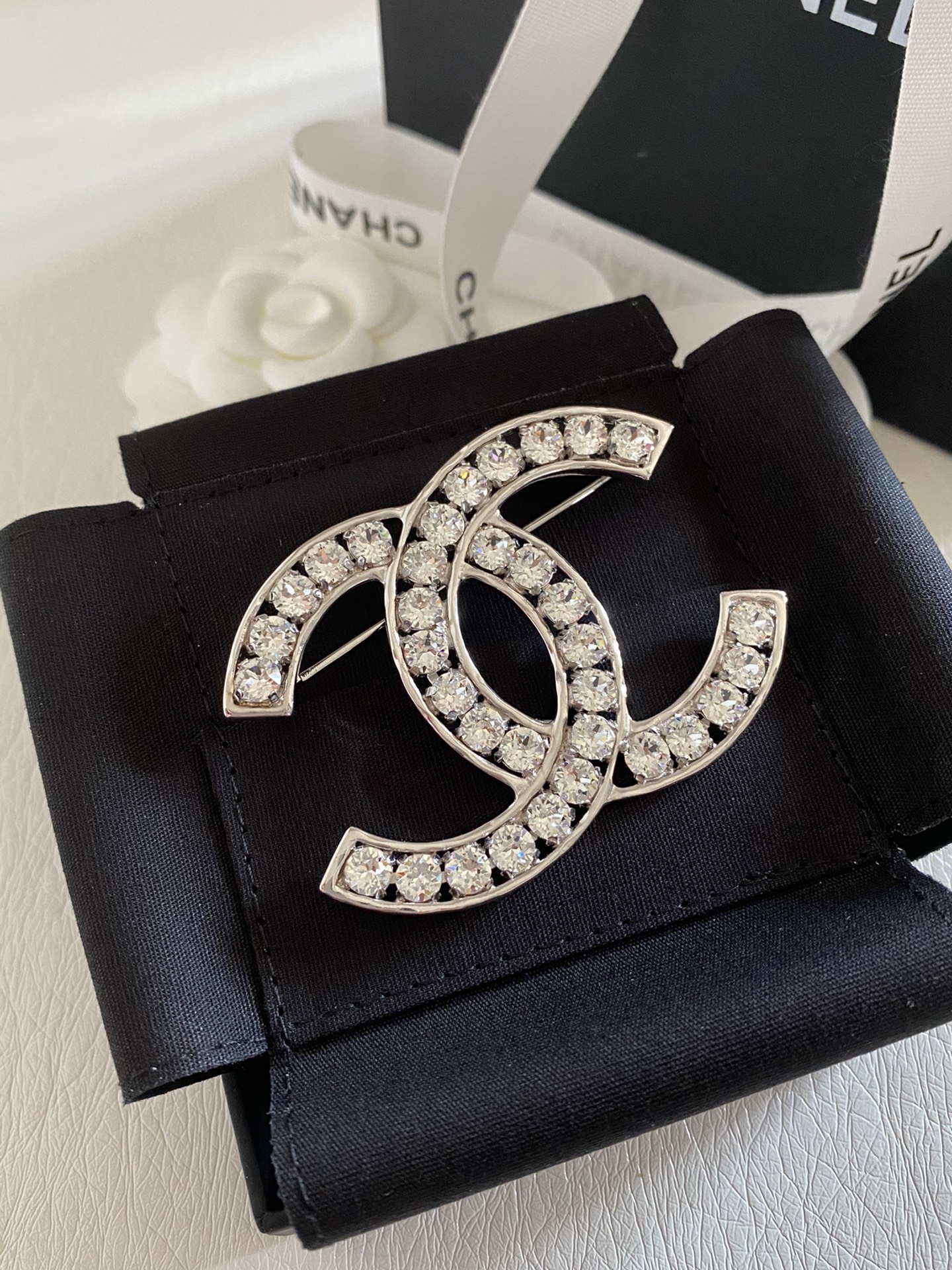 replica Chanel Prong Diamond Brooch - H Lin Jewelry
