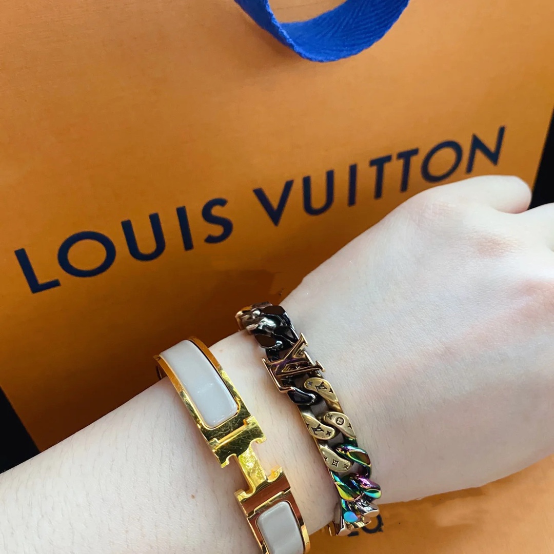 replica Louis Vuitton Flat Cuban Chain Bracelet - H Lin Jewelry