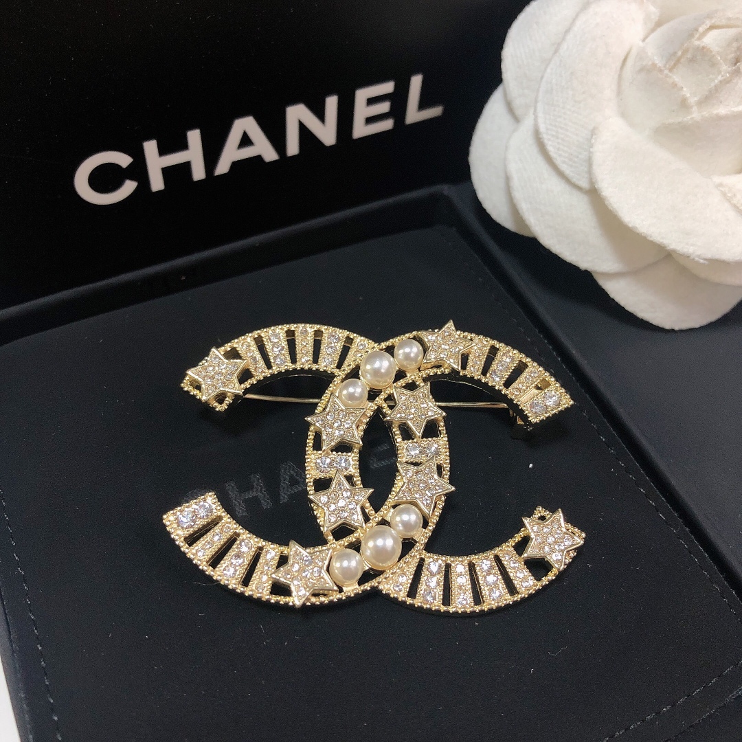 replica Chanel Star Rhinestone Pearl Brooch - H Lin Jewelry