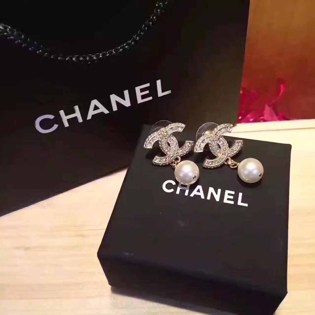 replica Chanel Classic Silver CC Pearl Dangle Earrings - H Lin Jewelry