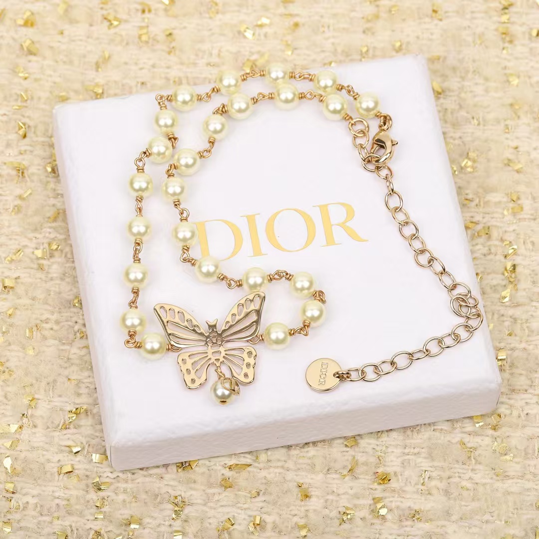 replica Dior Hollow Butterfly Pendant Pearl Necklace - H Lin Jewelry
