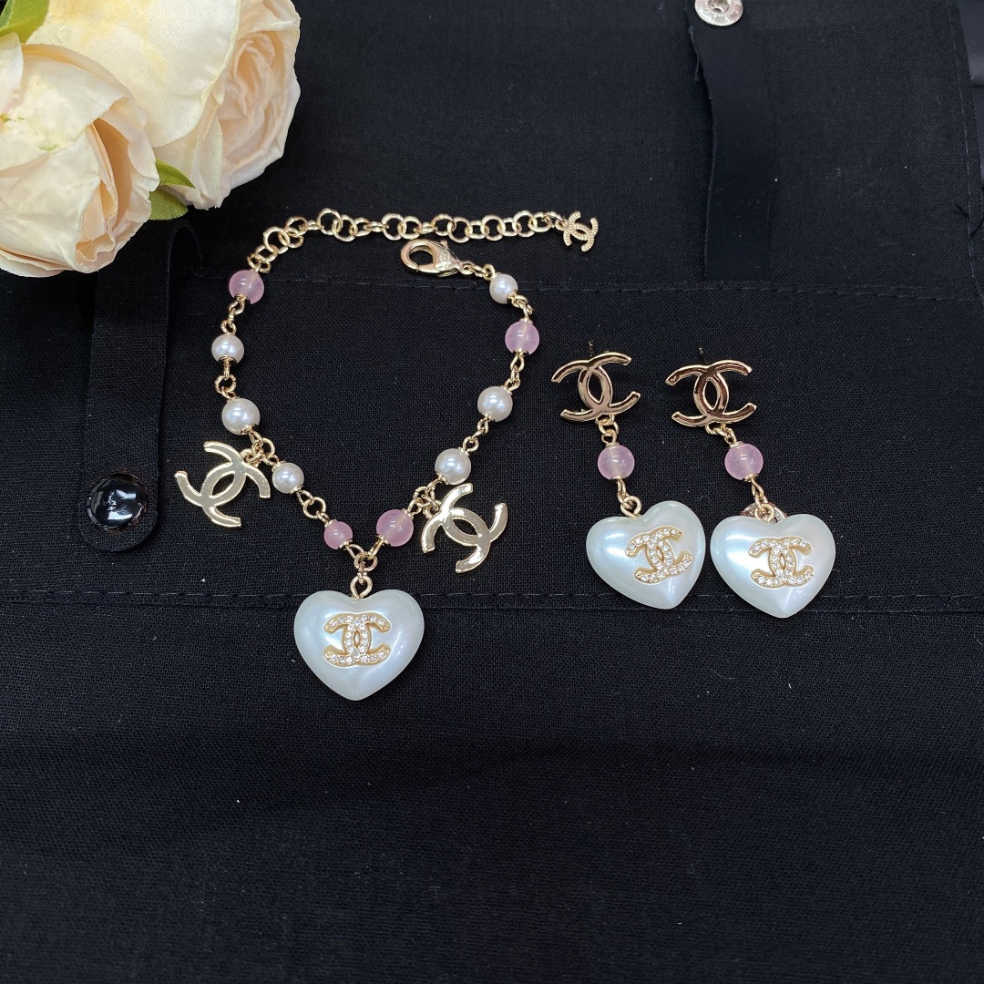 replica Chanel White Heart Pink Bead Bracelet Earrings - H Lin Jewelry