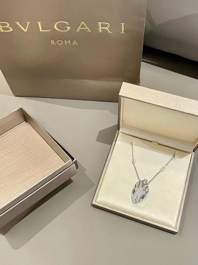 replica Bvlgari Seductive Snakes Serpenti Seduttori Necklace - H Lin Jewelry