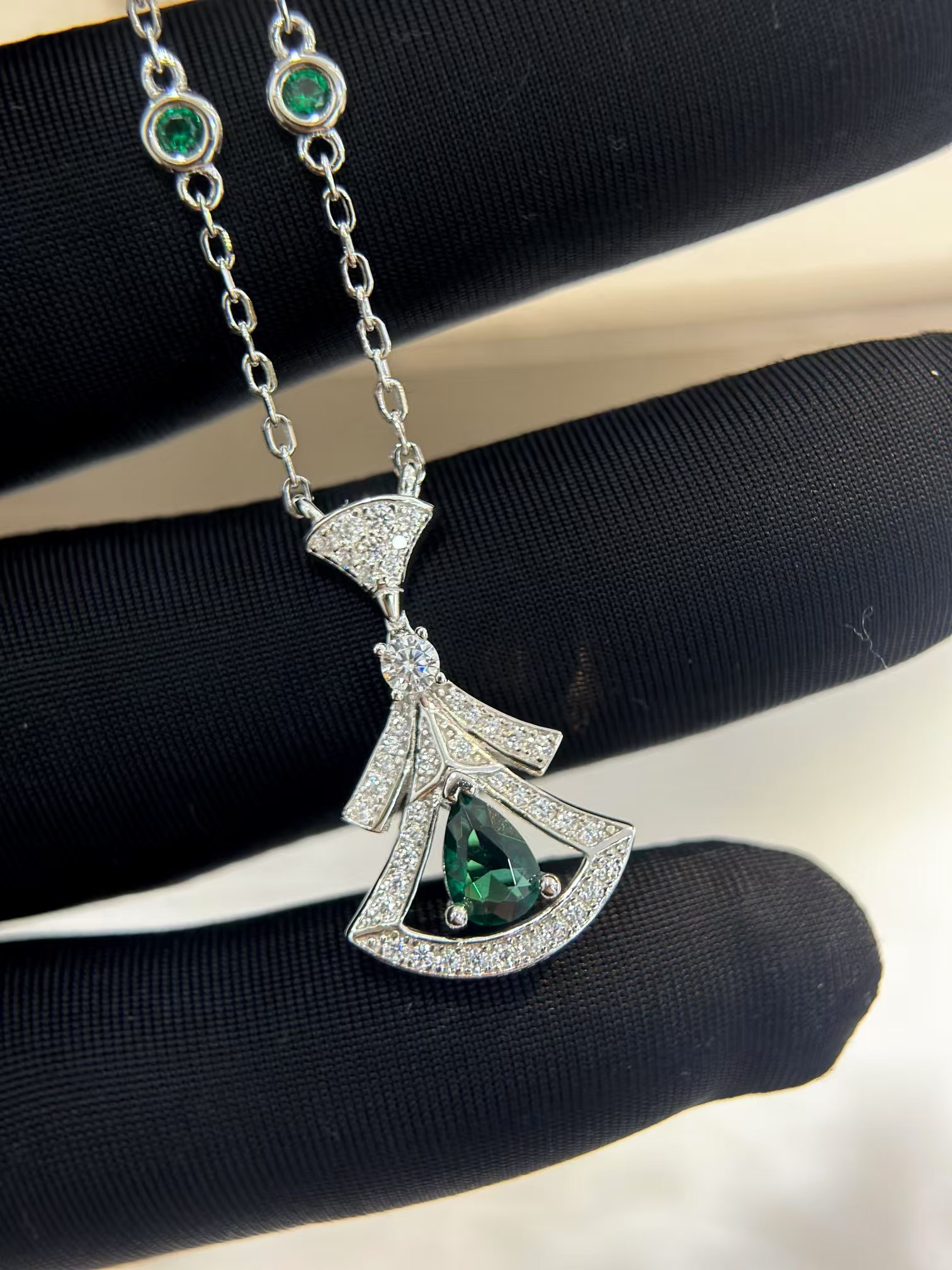 replica Bvlgari Divas' Dream Necklace - H Lin Jewelry