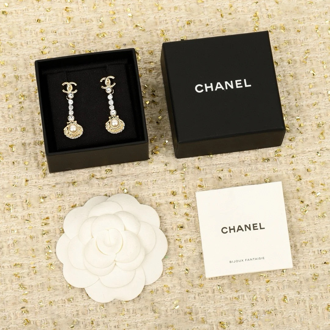 replica Chanel Rhinestone Shell Earrings - H Lin Jewelry
