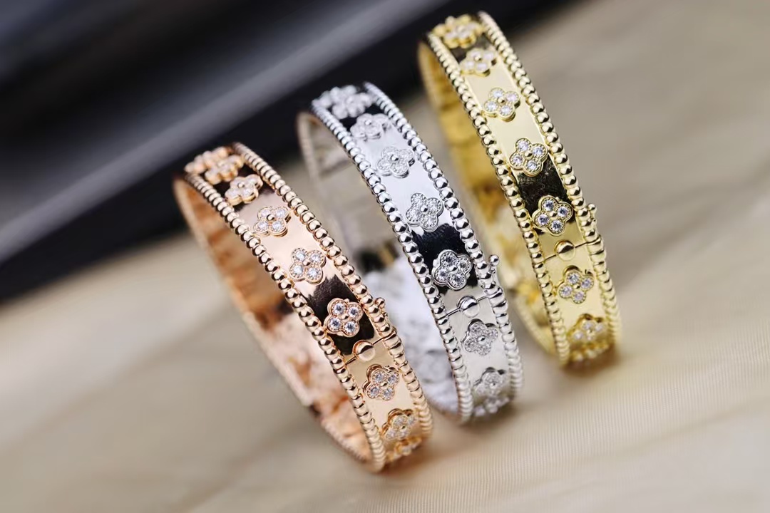 replica Van Cleef & Arpels Perlee Clovers Bracelet, Medium Bangle - H Lin Jewelry