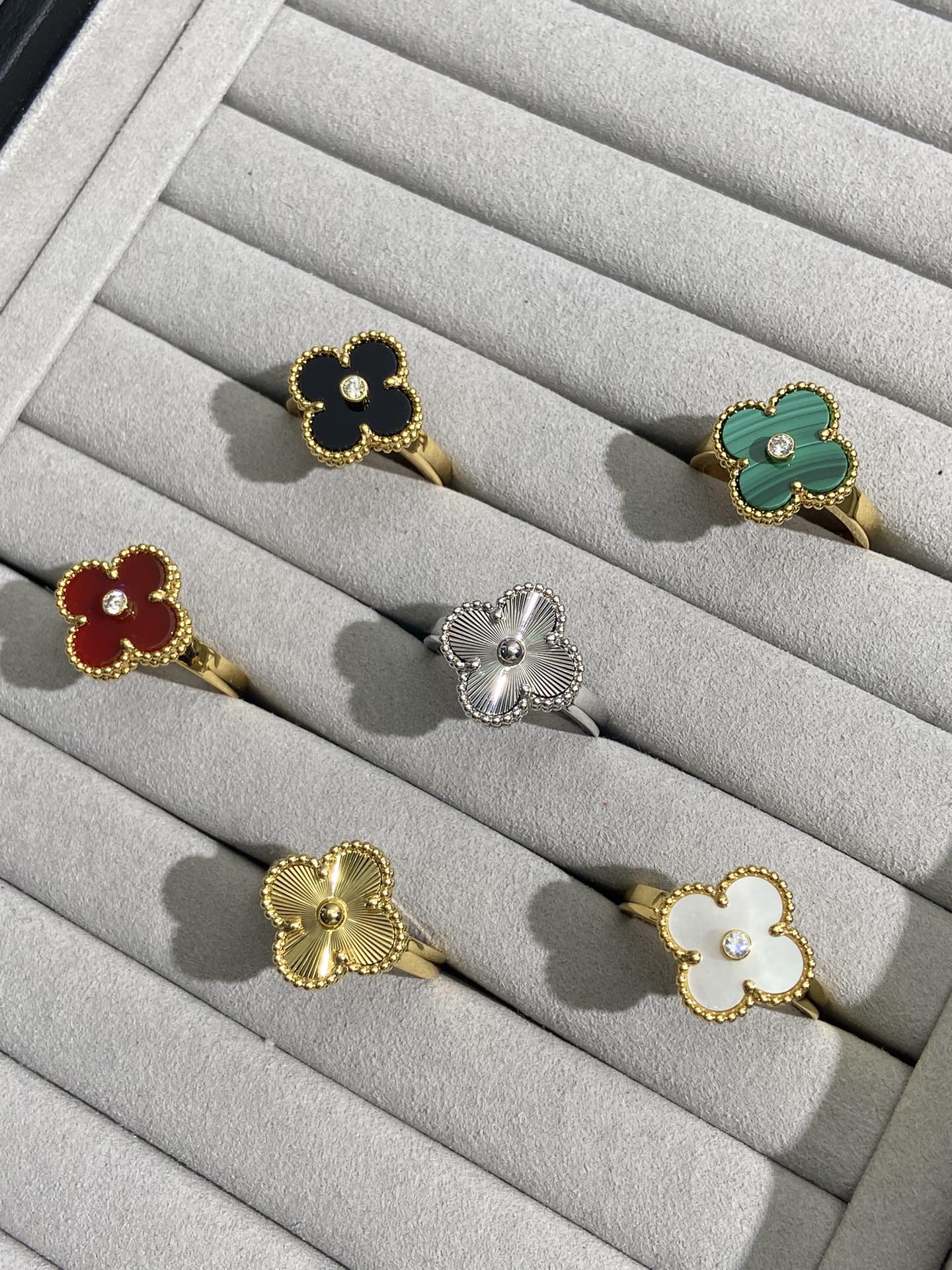 replica Van Cleef & Arpels Vintage Alhambra Ring - H Lin Jewelry